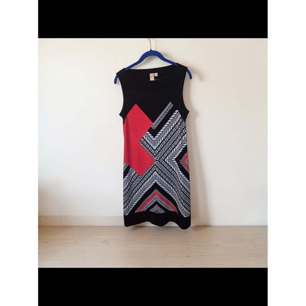 Emma & Michele Black, Red Geometric Shift Dress Medium